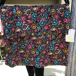 BRAND NEW LuLaRoe PENCIL SKIRT